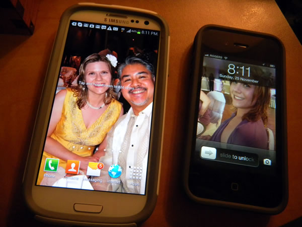 Photo: Joey's Samsung Galxy S III and iPhone 4S, side by side